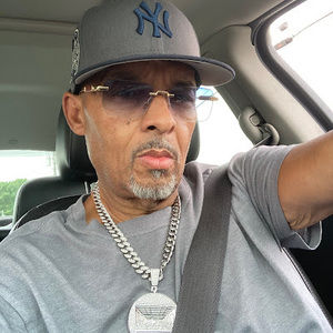 Meet your Posher, Kenneth